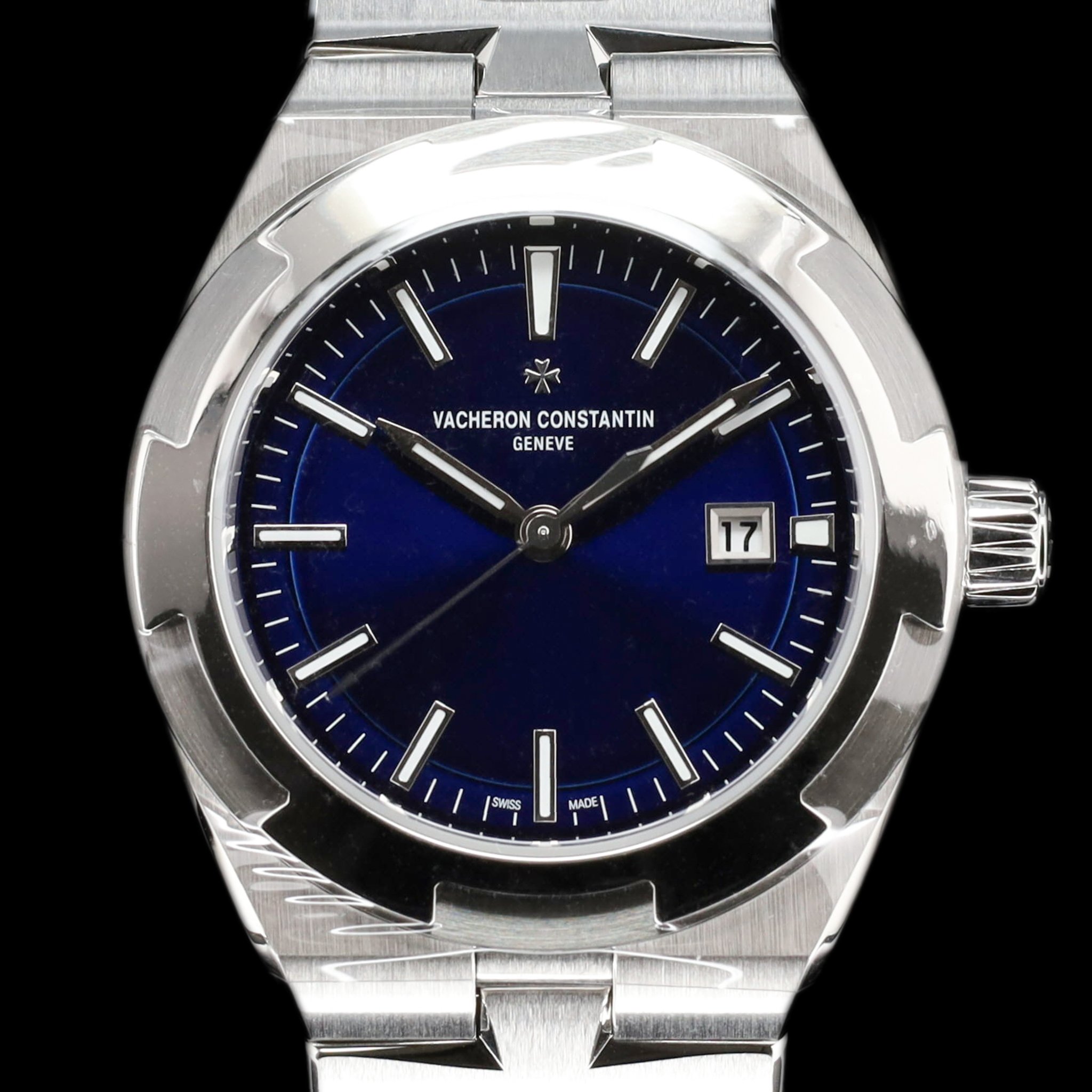 Vacheron Constantin Overseas Self Winding Blue — photo 1