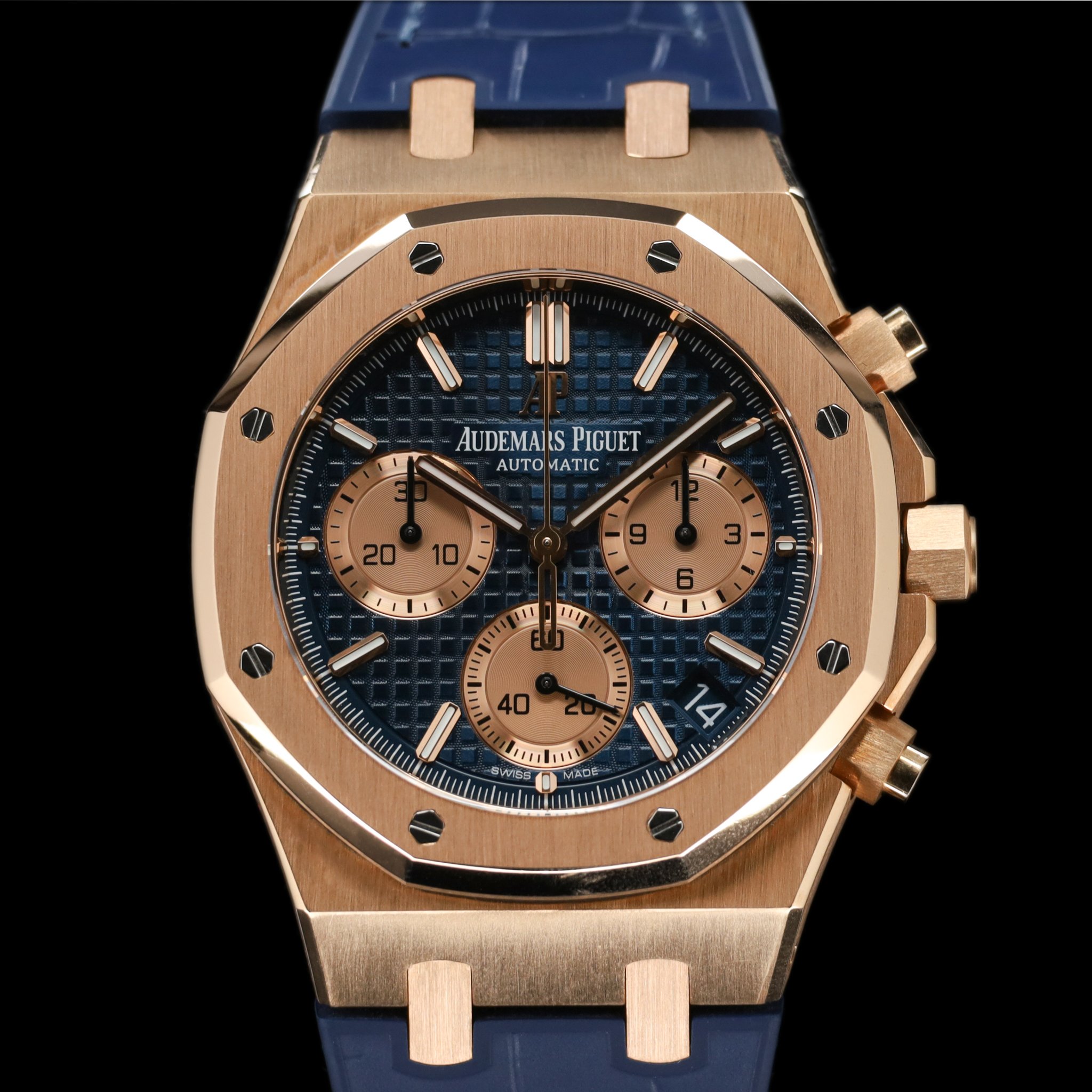 Audemars Piguet Royal Oak Chronograph 41 Rose Gold/Blue/Alligator/open caseback — photo 1